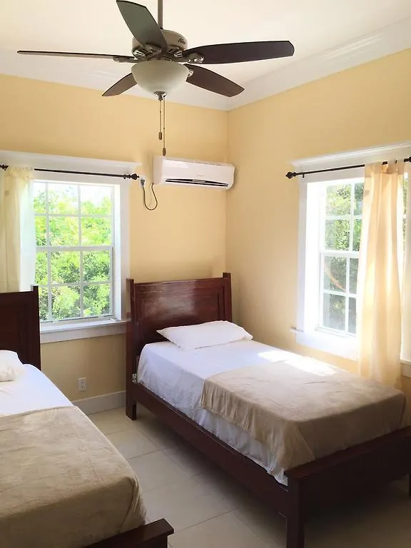 Mangrove Cay Sea View Villas Behring Point