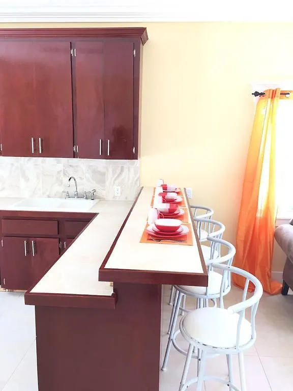 Mangrove Cay Sea View Villas Behring Point